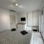 Mariner With Heated Pool Daire