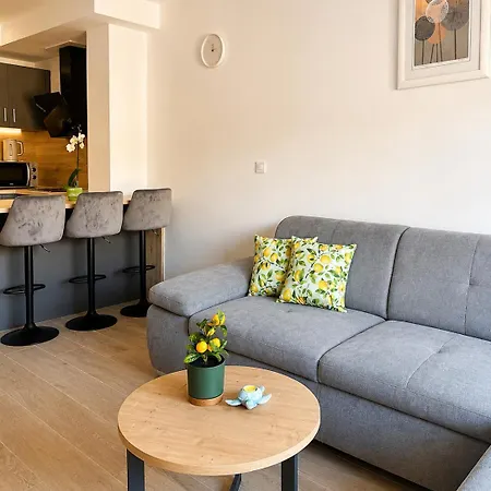 Mariner With Heated Pool Apartman *