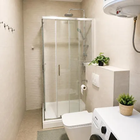 Mariner With Heated Pool