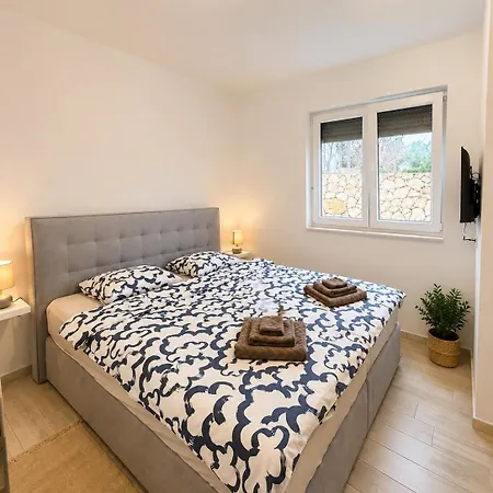 Mariner With Heated Pool Apartman