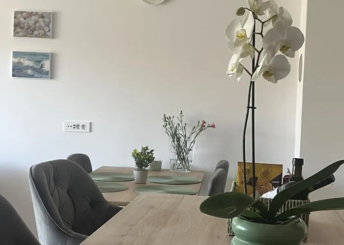 Apartamento Mariner With Heated Pool